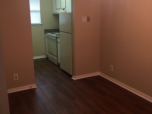 2nd image of 1912 N 7th St APT 15
