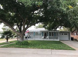 409 Rosedale St, Carlsbad, NM 88220