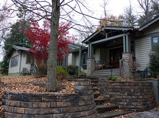 2005 Meadowbrook Rd, Charlottesville, VA 22903