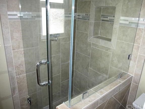 3rd image of 1020 Fernrest Dr