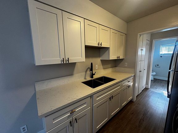 5th image of 671-677 Illinois Ave #1-673