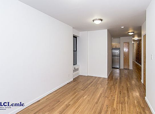 4th image of 450-452 E 81st St #2C