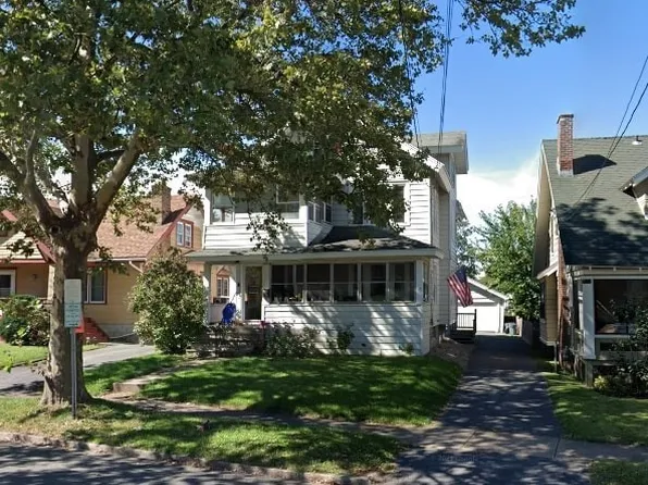 1319 Court St, Syracuse, NY 13208