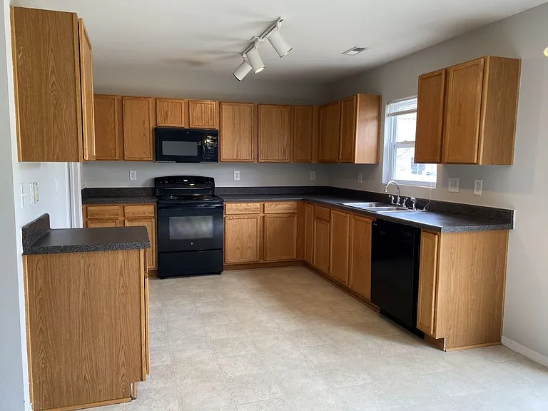 1519 Cold Creek Pl — Photo 7