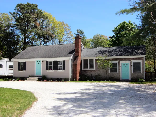 72 Airline Road, Dennis, MA 02638