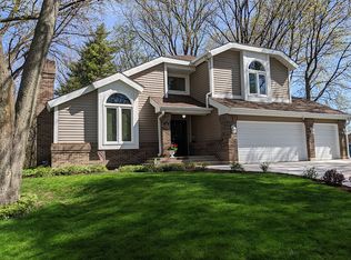 285 Good Ct, Des Plaines, IL 60016
