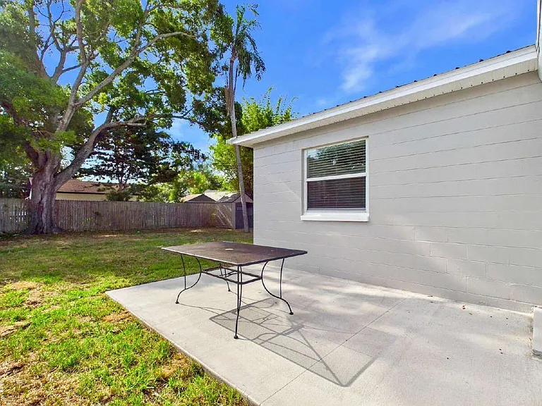 3729 Prescott St N — Photo 17