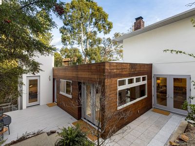 11045 Broadway Ter, Oakland, CA, 94611