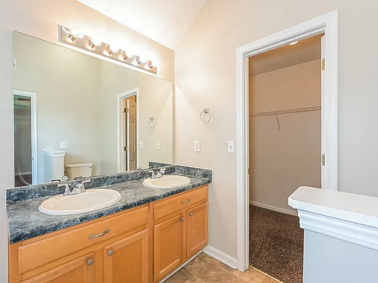 4710 Millenium View Ct — Photo 12
