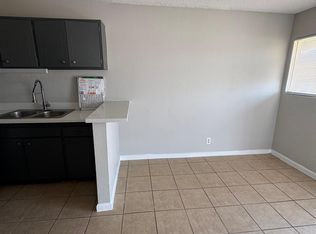 520 Albert Ave APT 3, Las Vegas, NV 89119