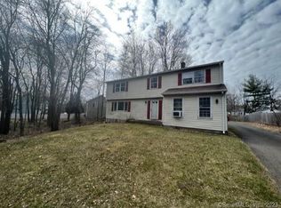 31 Catherine Dr, Meriden, CT 06450