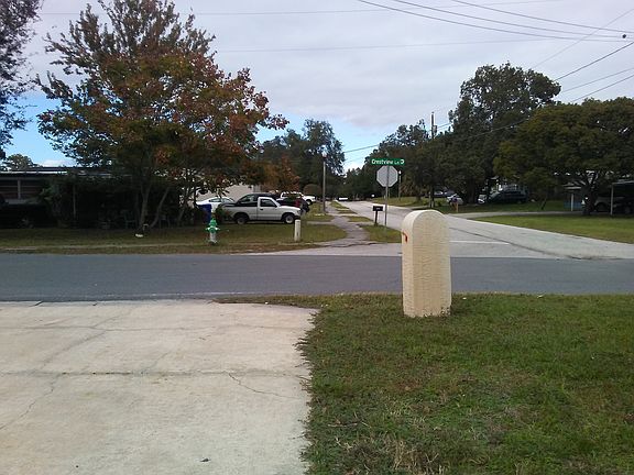 5th image of 1021 Crestview Ln
