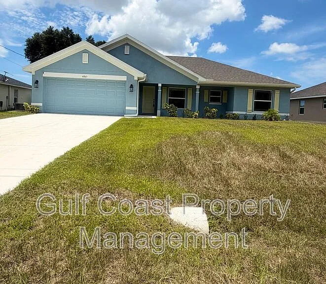 4865 Manila Ave — Photo 1