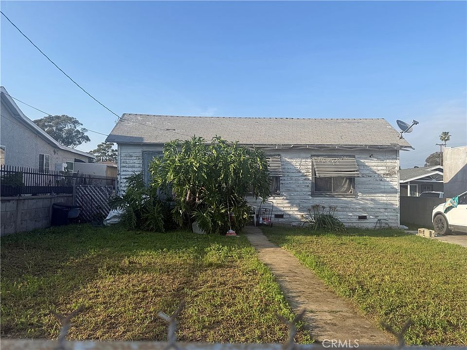 1st image of 3667 E 5th St