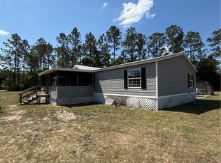 6910 Greenfield Rd, Blackshear, GA 31516