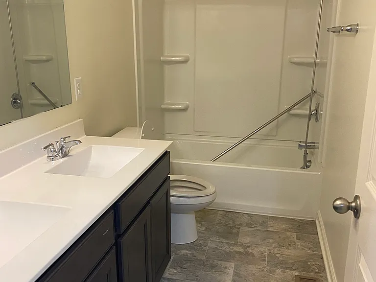 2630 Sheek Rd — Photo 30