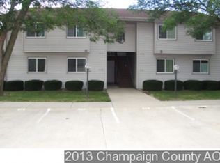 908 Kara Dr, Champaign, IL 61822