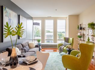 Fenestra at The Square, Rockville, MD 20850