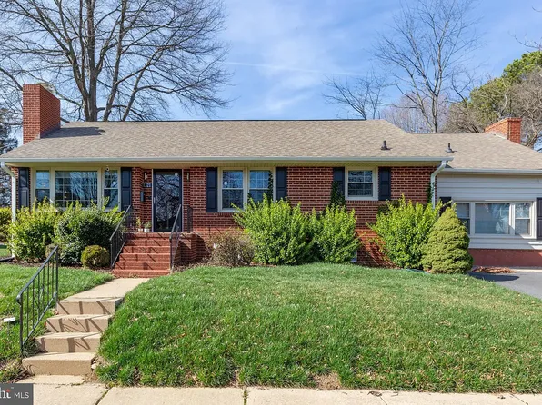 1321 Rowe St, Fredericksburg, VA