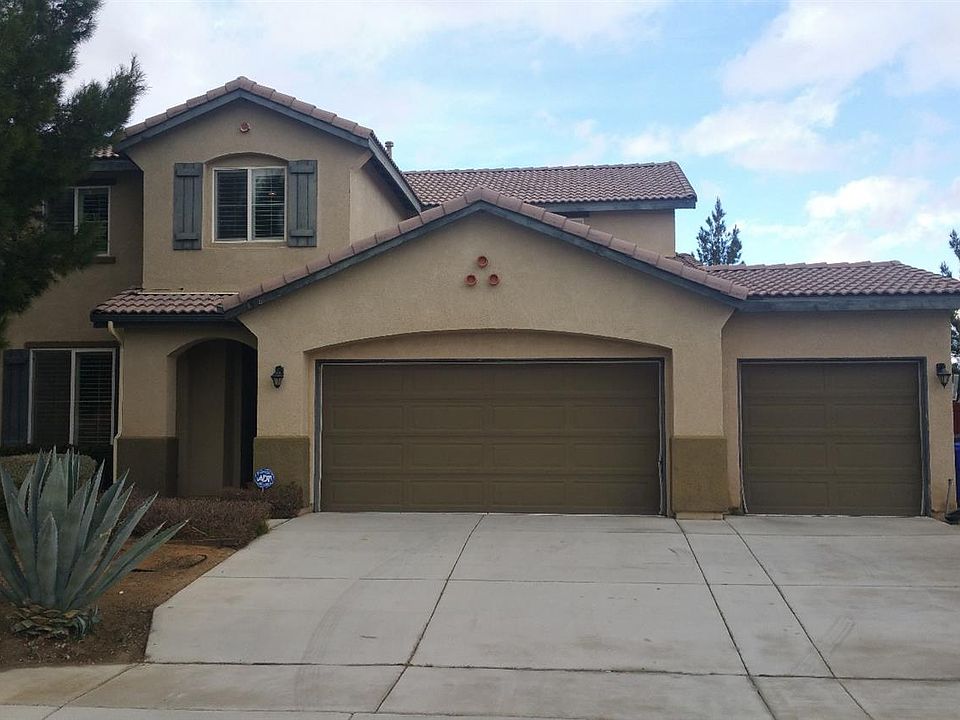 1st image of 13546 Granite Peak Ln