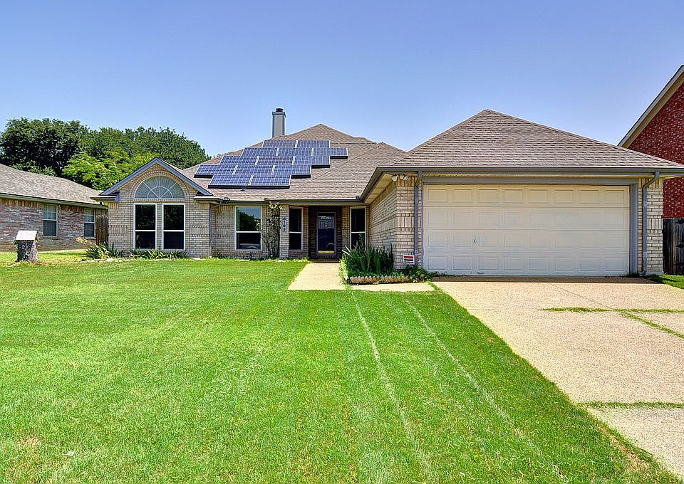 1st image of 8105 Hulen Park Cir