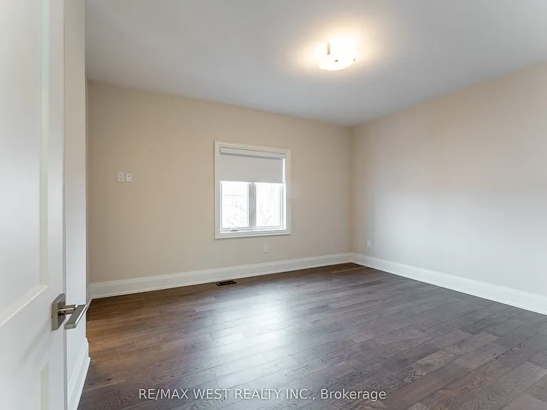 119 Jay St — Photo 29