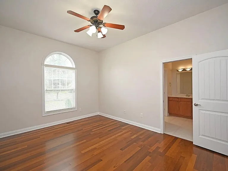 3172 Monticello Way — Photo 13
