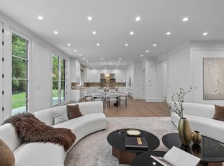 136 Woodland Rd, Brookline, MA 02467