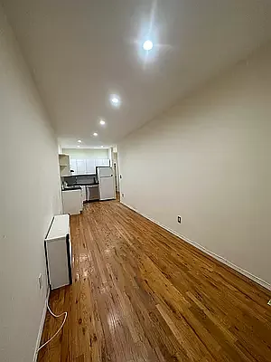 Rented by Limestone Realty Bklyn, LLC | media 2