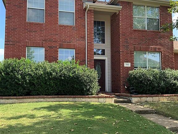 2nd image of 212 Balsam Grove Ln
