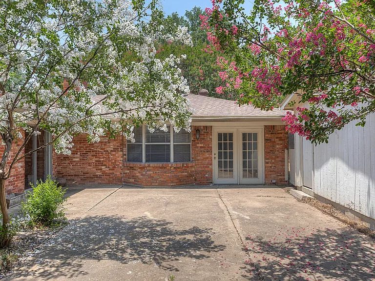 6948 Valhalla Rd — Photo 36