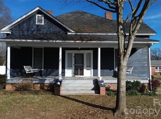 331 S Laurel St, Lincolnton, NC 28092