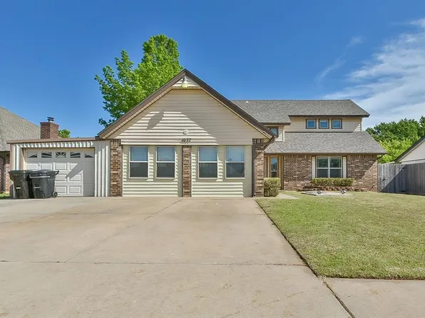 1637 NE 9th St, Moore, OK 73160