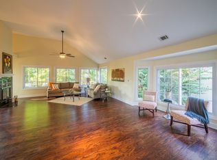 2422 Oak Quarters SE, Smyrna, GA 30080