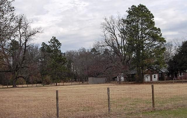 2nd image of 5543 Highway 6