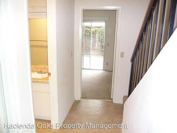 5th image of 215 N Broadway St APT 18