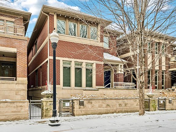 3rd image of 1416 S Emerald Ave