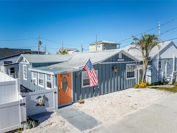 13708 Salem St, Madeira Beach, FL 33708