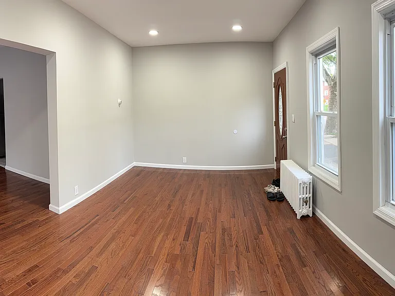 443 Centre St — Photo 14