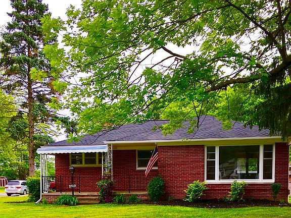 2nd image of 11819 Meadowbrook Dr