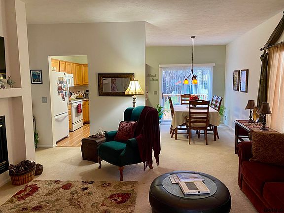 4th image of 15034 Tibbles St