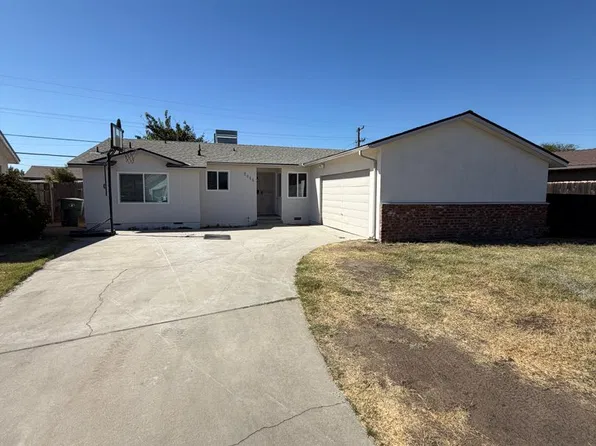 2444 De Witt Ave, Clovis, CA 93612