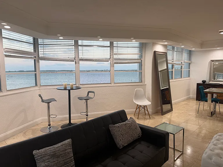 801 Brickell Bay Dr #470 — Photo 37