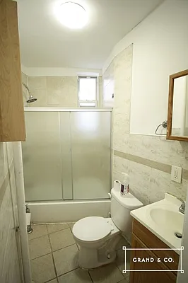 Rented by Grand & Co. | media 6