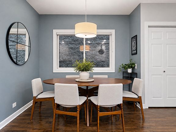 5th image of 2039 W Crystal St #2