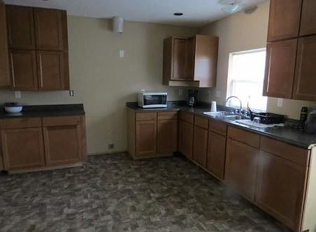 4th image of 2903 Bel Air Dr