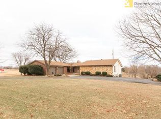 16823 Cole Rd, Kearney, MO 64060