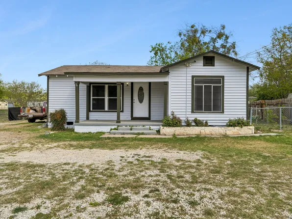 543 Hot Wells, San Antonio, TX 78223