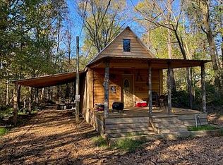 1113 Sardis Lake Dr, Batesville, MS 38606