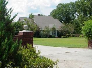 277 Lumpkin Rd, Carriere, MS 39426